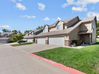 Cross Creek Villas